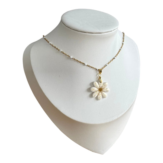 Collier marguerite